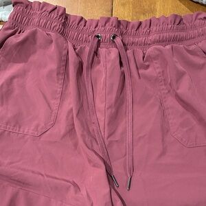 Stylish Mauve Drawstring shorts